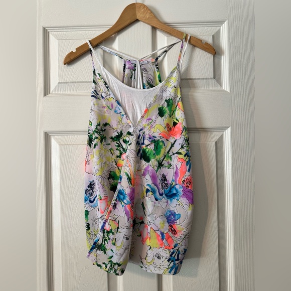 Dex Tops - Dex floral tank top.